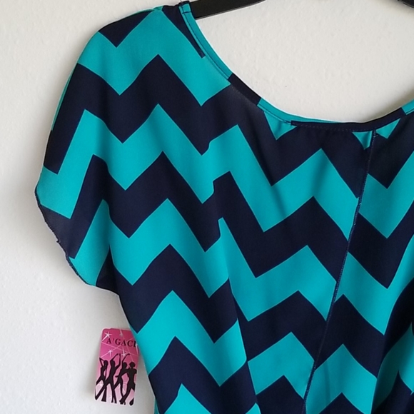 A'gaci Tied Back Blouse Black/Green - Picture 8 of 10